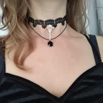 Thumbnail of halskettingen