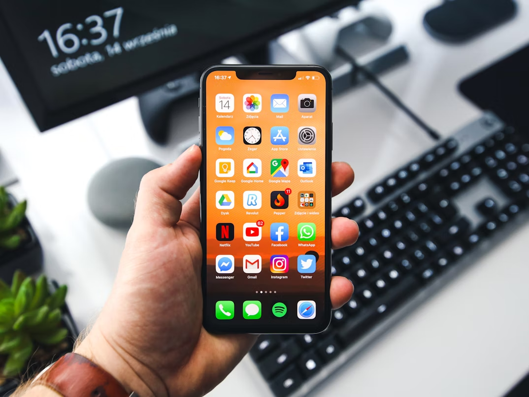 Hoe voeg je een Emailhandtekening toevoegen op iPhone
